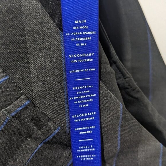 Kit and Ace | Walk the Line Bermuda shorts in West Coast Fit - Picture 6 of 11